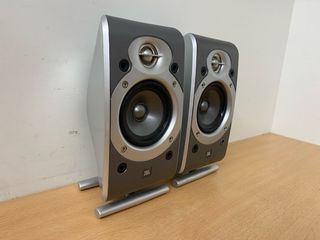 Altavoces JBL SCS200SAT Gris/Plata