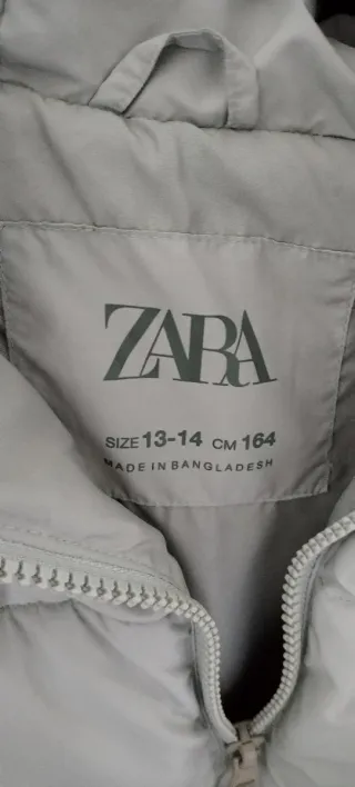 Cazadora acolchada verde pastel