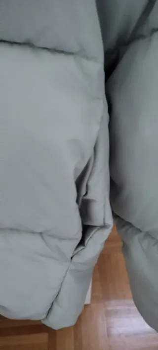 Cazadora acolchada verde pastel