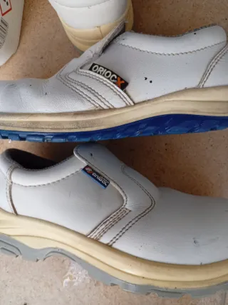 Zapatos de trabajo blancos mujer