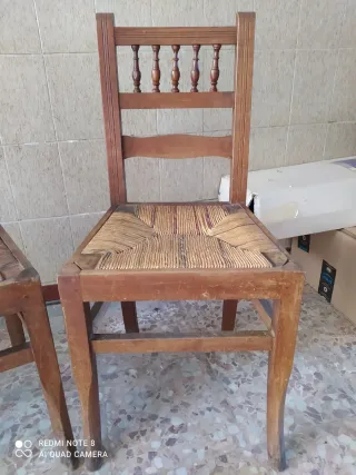 6 sedie in legno con seduta impagliata – rustiche