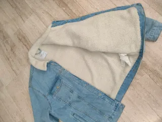 Chaqueta vaquera con borrego