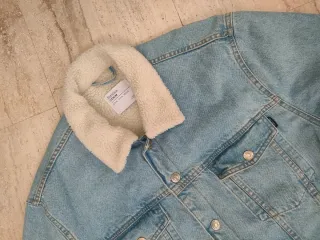 Chaqueta vaquera con borrego