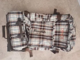 Maleta con ruedas Dakine