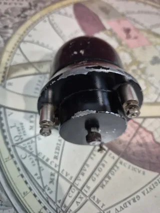 Brújula de vuelo antigua Guerra Civil avion fiat