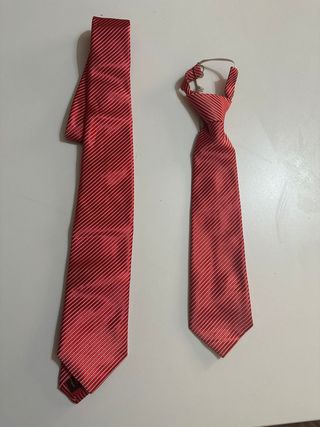 Pack 2 corbatas Bus Stop rojas