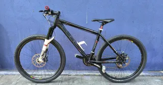 Bicicleta 26 CUBE DISC llantas Mavic