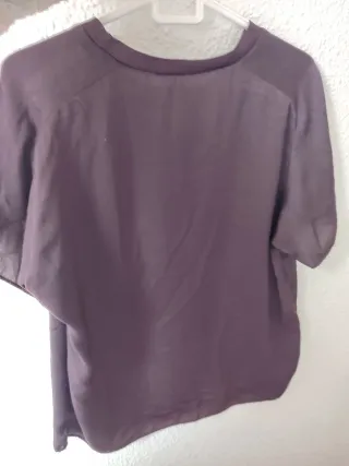 Camiseta morada manga corta