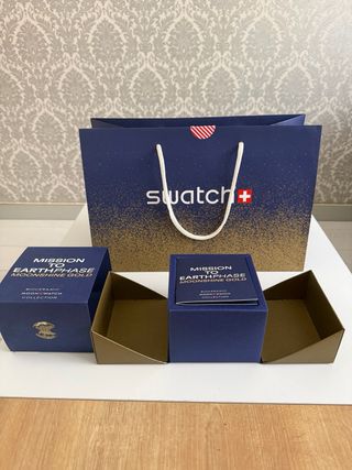 Swatch x Omega Mission To Earthphase Moonshine Gol