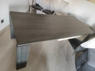 Mesa extensible de comedor negro ceniza + 5 sillas