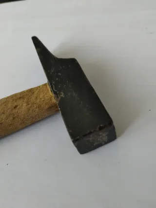 Martillo Bellota 200g