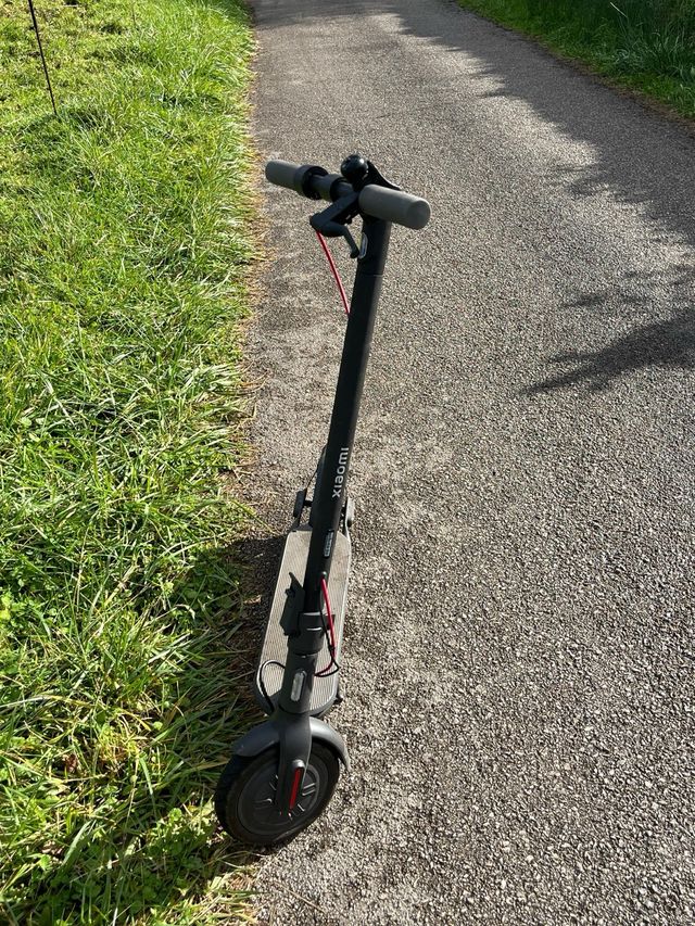 Patinete Eléctrico Xiaomi Scooter 4