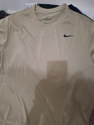 Camiseta Adidas en diferentes tallas