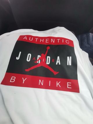 Camiseta Adidas en diferentes tallas