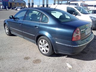 Volkswagen Passat 2004