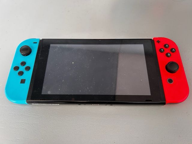 Nintendo Switch Multicolor Completa