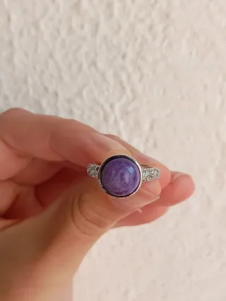 Anillo Mineral Charoita natural Ajustable