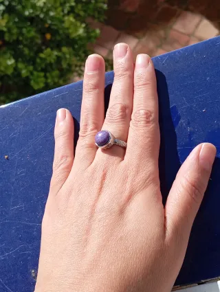 Anillo Mineral Charoita natural Ajustable