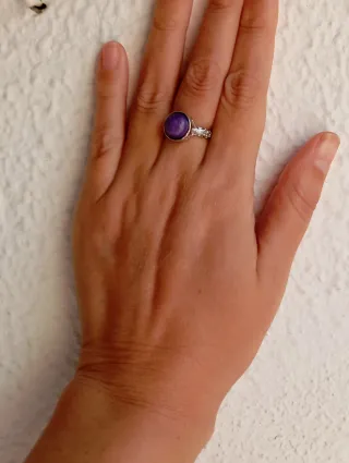 Anillo Mineral Charoita natural Ajustable