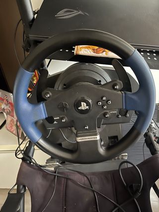 Volante Thrustmaster T150 PS4