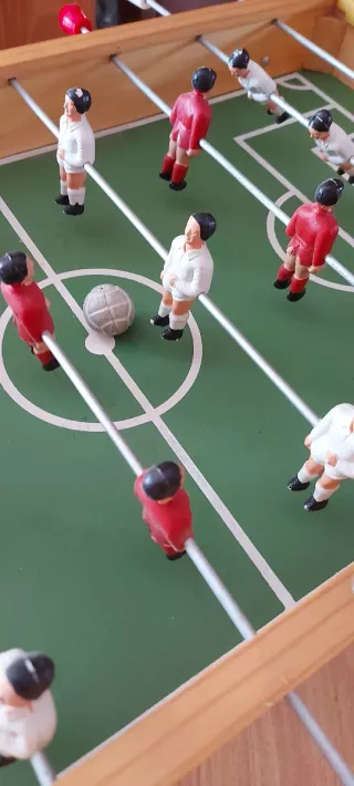 Futbolín infantil antiguo