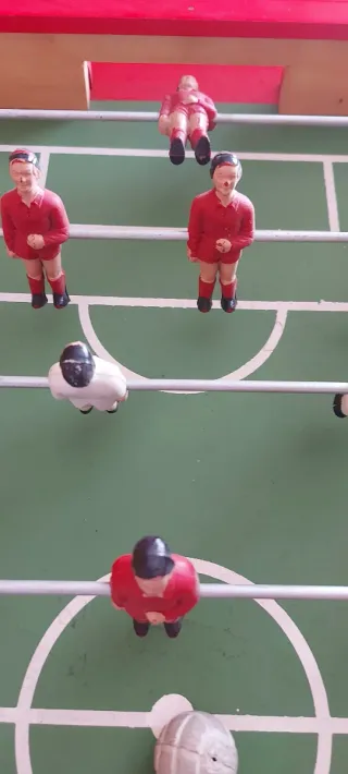 Futbolín infantil antiguo