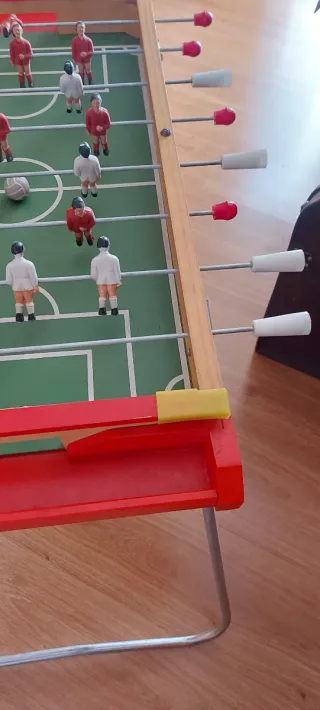 Futbolín infantil antiguo