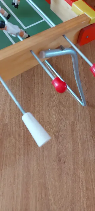 Futbolín infantil antiguo