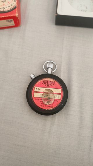 Cronómetro Heuer con caja