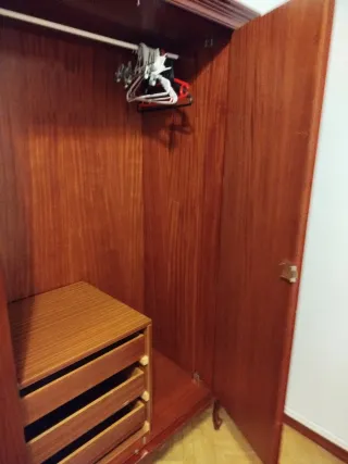 Armario vintage madera con cajoneras