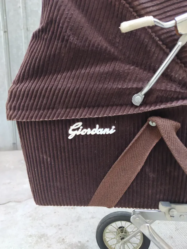 Carrozzina Giordani anni ’60/’70 – vintage –