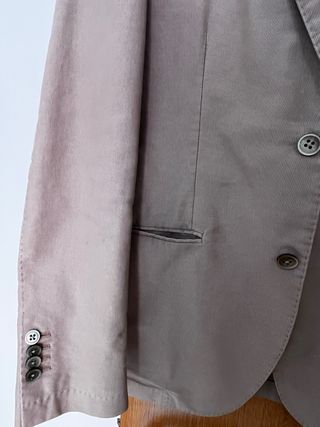 Americana caballero de algodón beige.