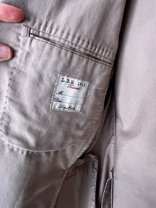 Americana caballero de algodón beige.