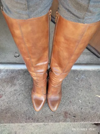 Nero Giardini stivali alti al ginocchio 38.