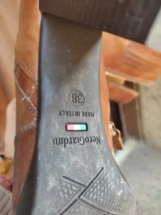 Nero Giardini stivali alti al ginocchio 38.