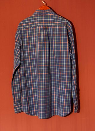 Camisa de cuadros azul, rojo y verde