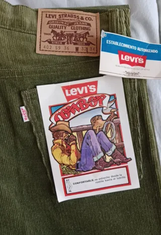 Pantalón pana Levi's vintage verde