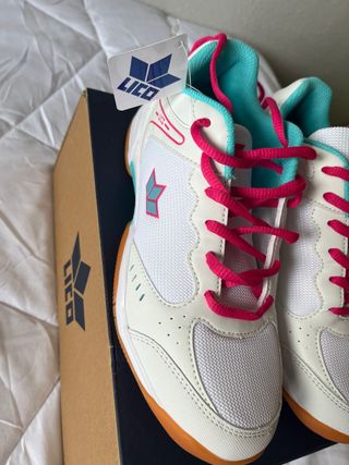 Zapatillas Lico Blancas y Rosas Nuevas