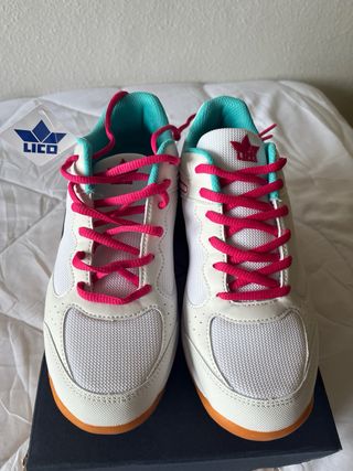 Zapatillas Lico Blancas y Rosas Nuevas
