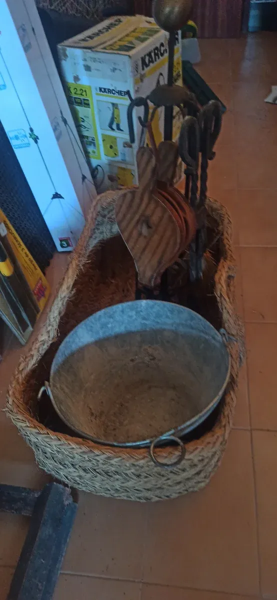 Cesta multiusos ideal para leña, cojines...