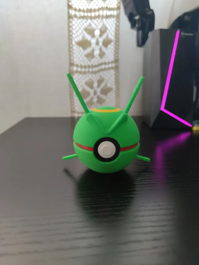 PokéBall Rayquaza