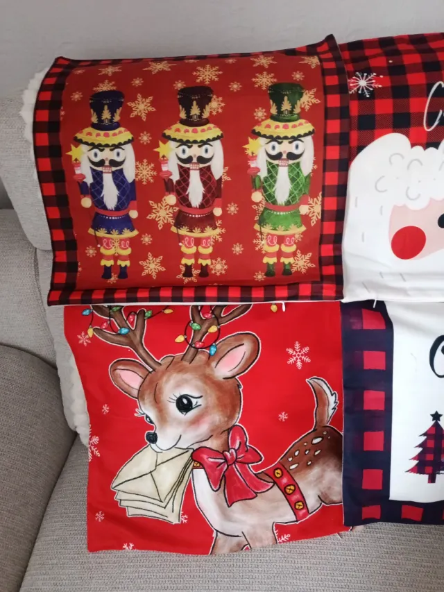 4 Capas de Almofada Natal Papai Noel Reno Quebra-Nozes