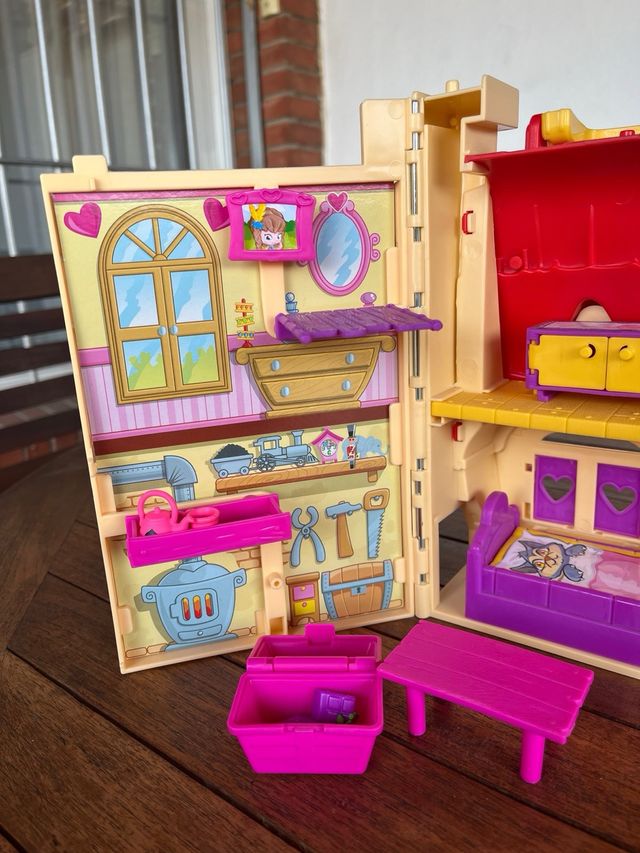 Casa de cuentos Pinypon.