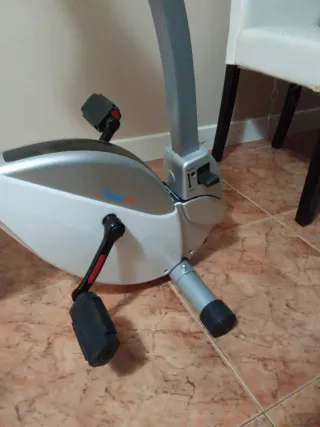 Bicicleta Estática Reclinada