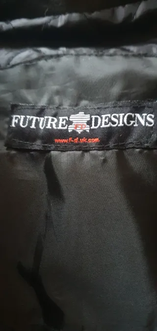 Chaqueta Racing Negra y Roja