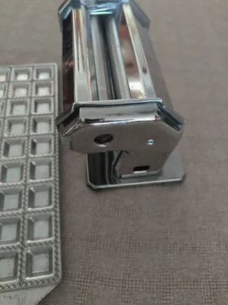 Macchina per fare pasta e ravioli