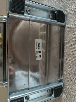 Macchina per fare pasta e ravioli