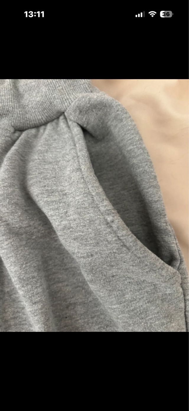 Pantalón chándal gris