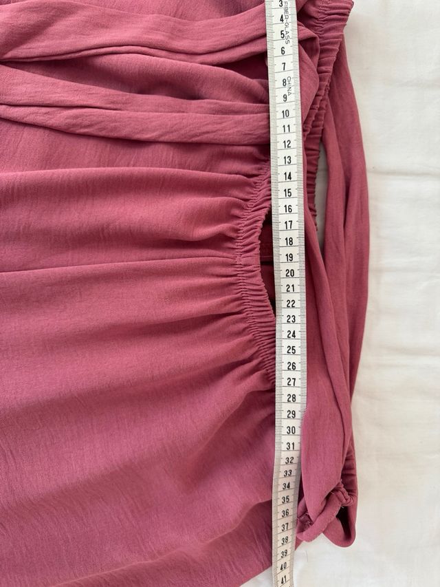 Conjunto Blusa rosa con nudo lateral y pantalón