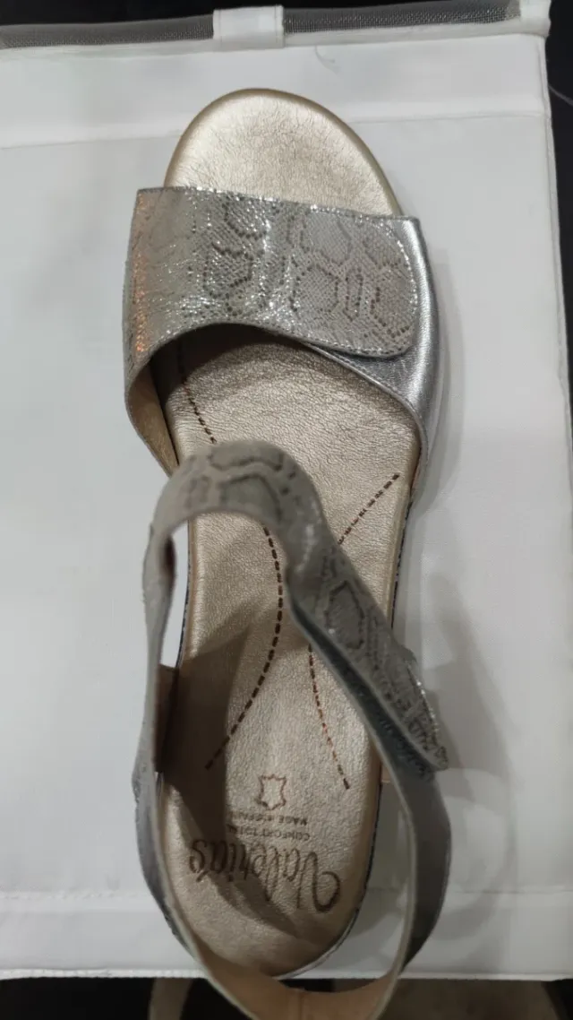 Sandalias Valerias Piel Mujer   Plata